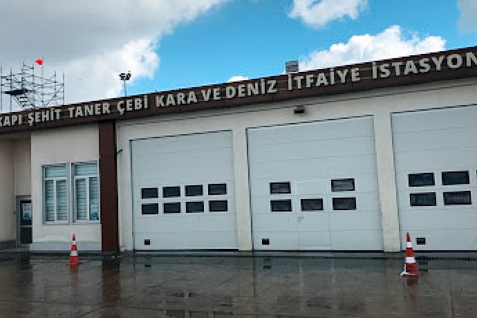 YENİKAPI ŞEHİT TANER ÇEBİ KARA & DENİZ İTFAİYE İSTASYONU